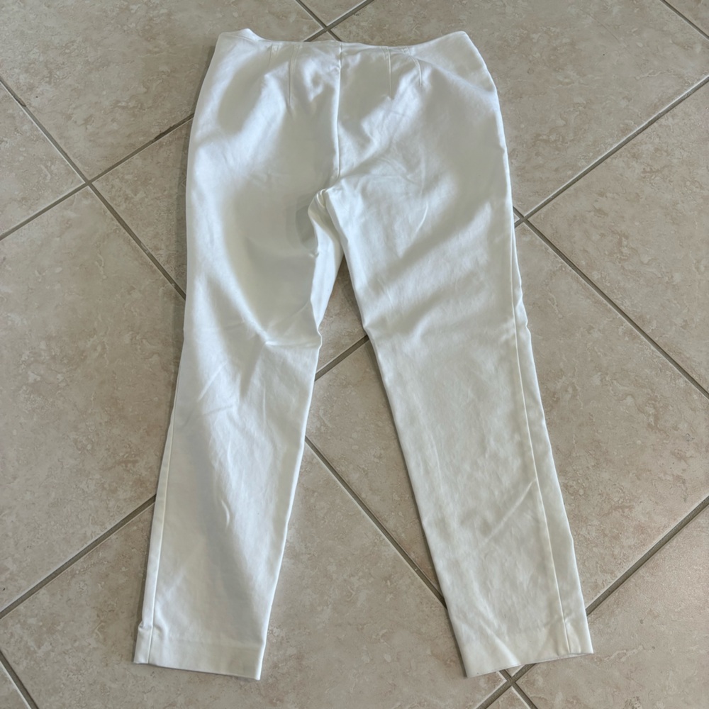 Vince Camuto white pant size 10 side zip